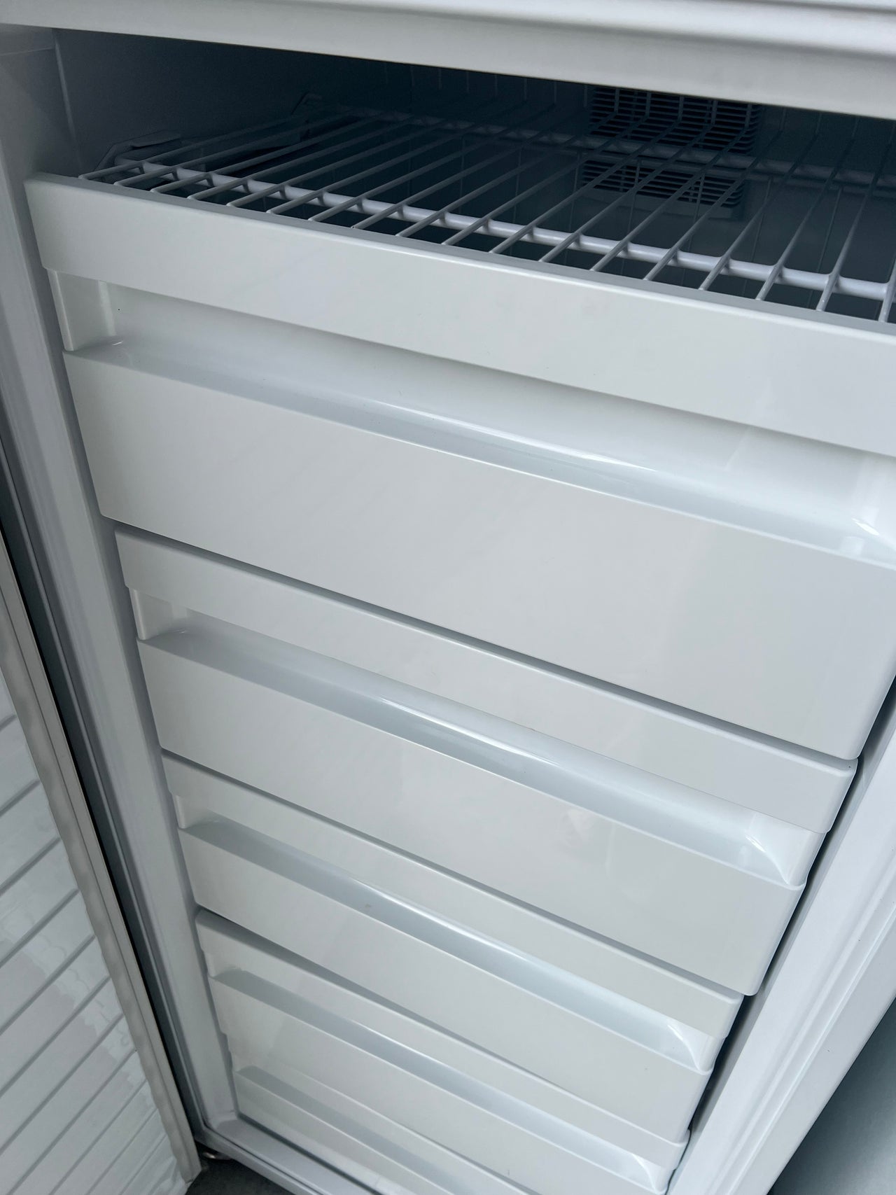 Second hand Fisher & Paykel E308LW 304L Upright Freezer - Second Hand Appliances Geebung