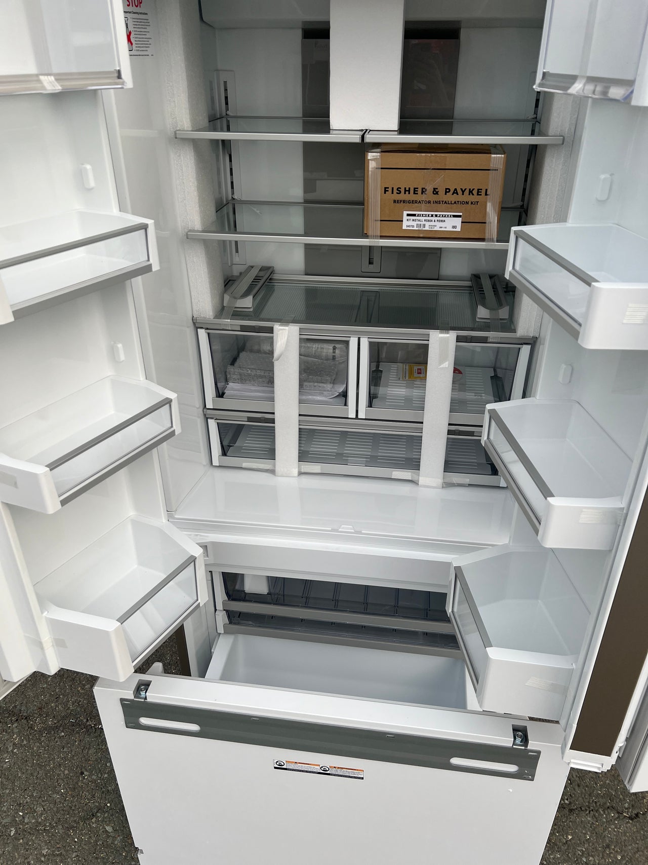 Factory second Fisher & Paykel 417L Integrated French Door Fridge RS80AU1 - Second Hand Appliances Geebung