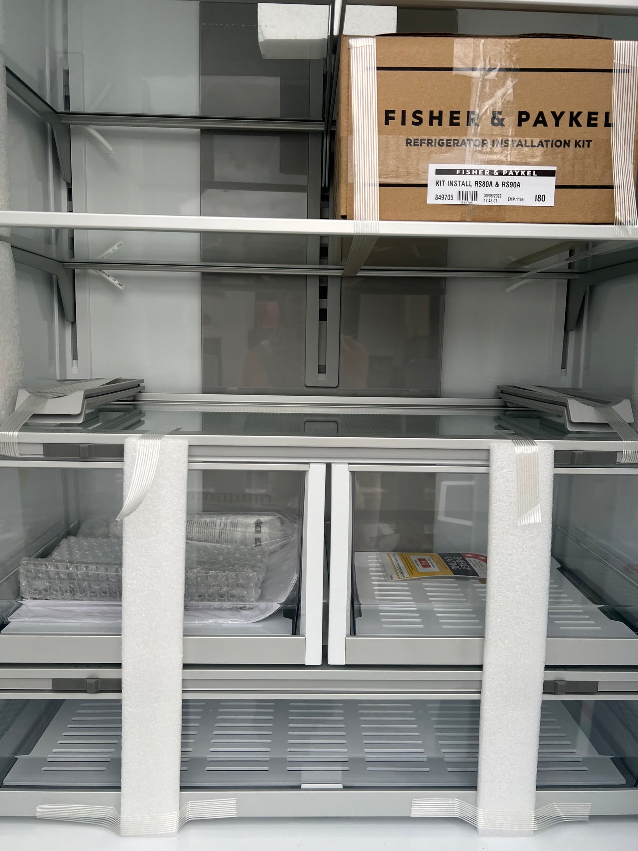 Factory second Fisher & Paykel 417L Integrated French Door Fridge RS80AU1 - Second Hand Appliances Geebung