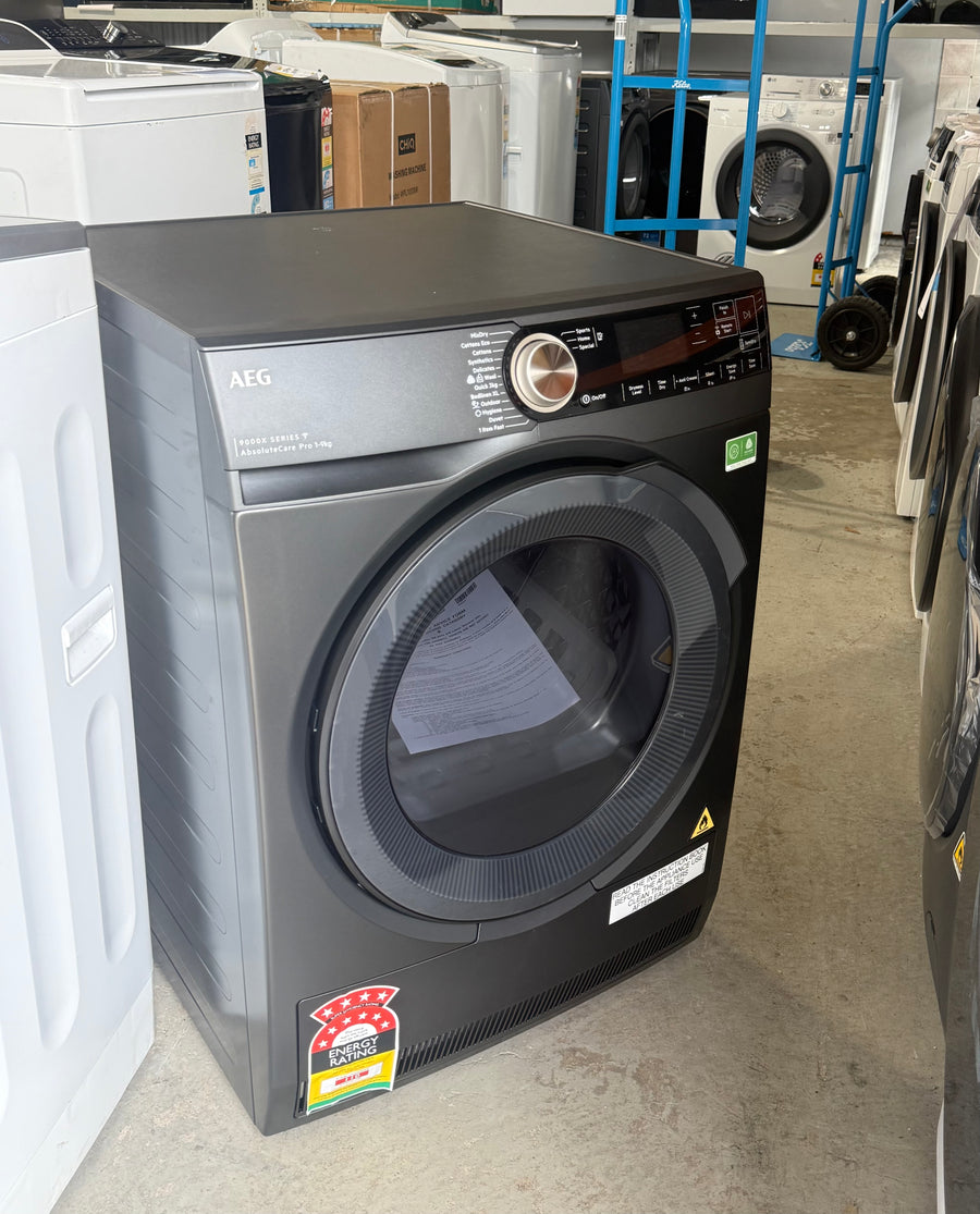 Factory second AEG 9kg 9000X AbsoluteCare Pro Heat Pump Dryer – T959V6PDC