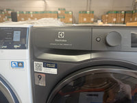 Thumbnail for Factory second Electrolux EDH902R9SC 9kg UltimateCare 900 Heat Pump Dryer – Dark Onyx