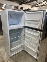 Thumbnail for Factory second Hisense HRTF424 424L Top Mount Refrigerator – White
