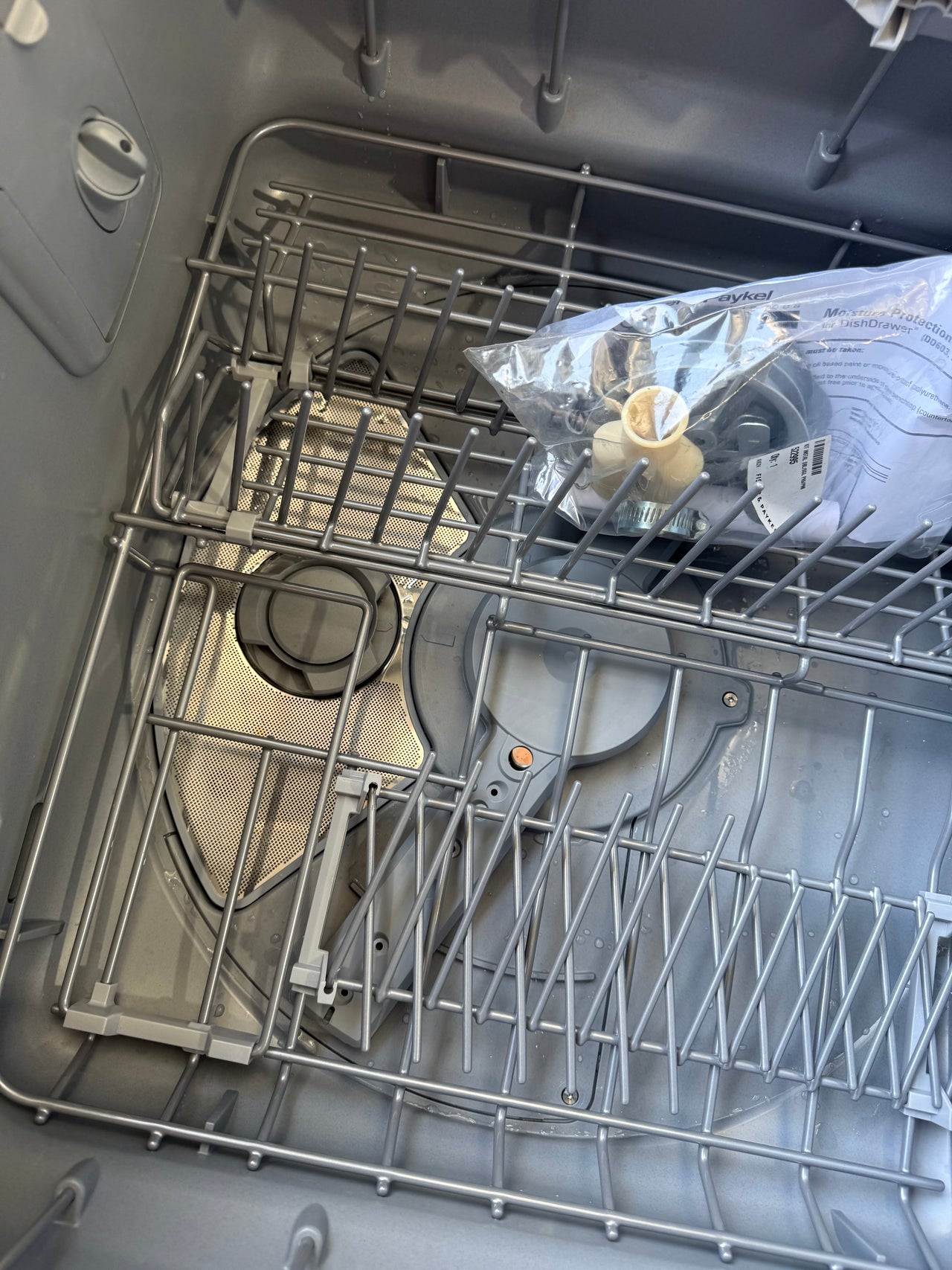 Factory second Fisher & Paykel DD60D2NX9 Double DishDrawer™ Dishwasher – Stainless Steel
