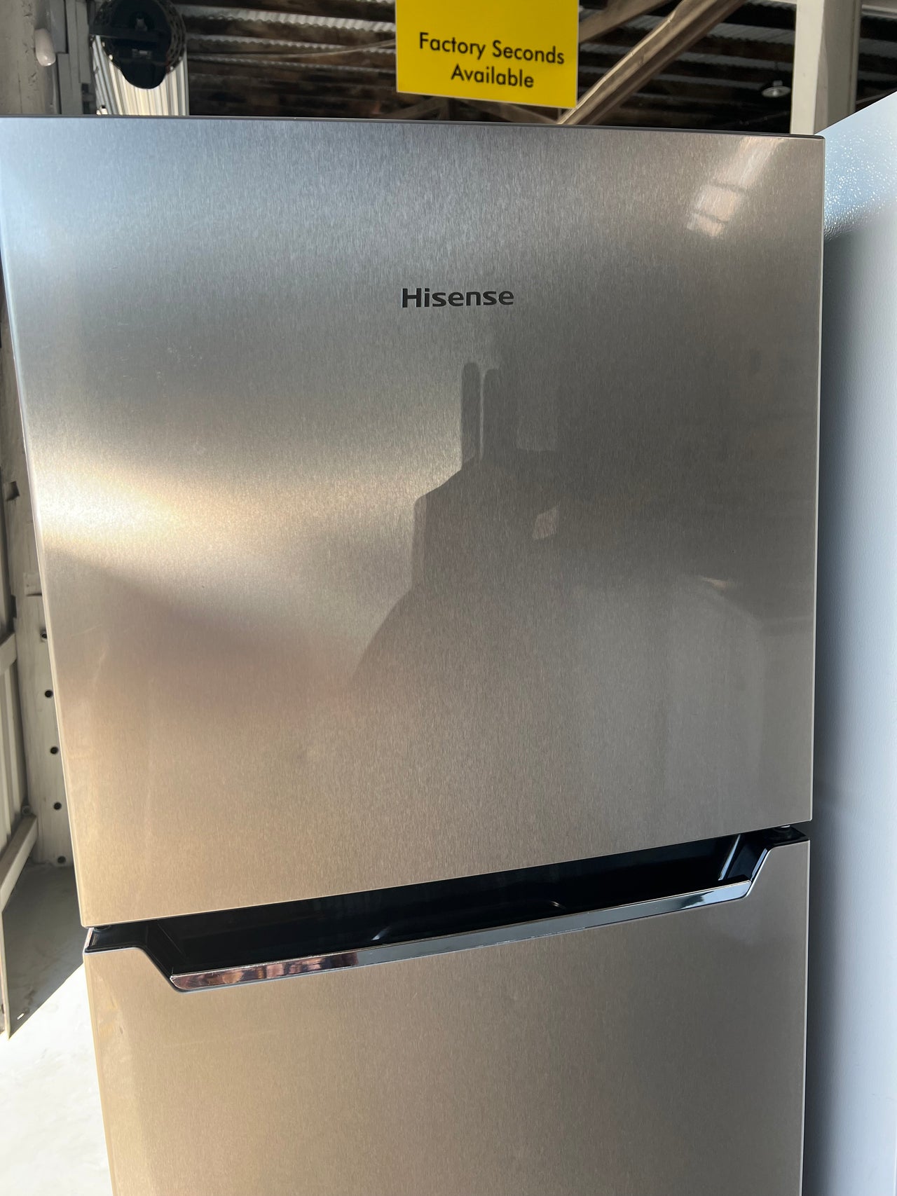 Second hand Hisense 272L Top Mount Refrigerator HR6TFF2727S - Second Hand Appliances Geebung