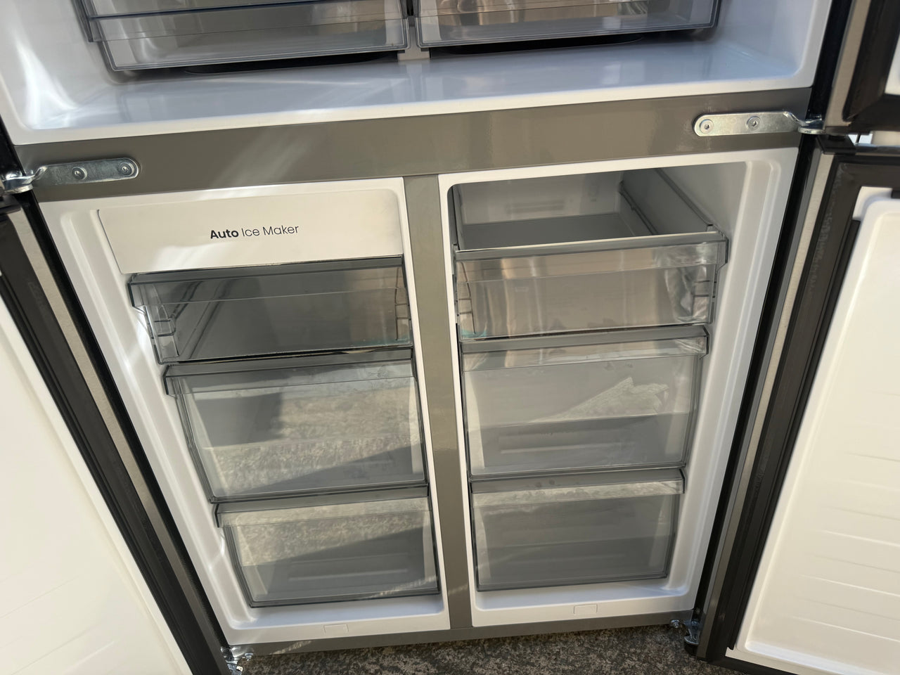 Factory Second Hisense 483L French Door Refrigerator – Non-Plumbed Ice & Water – HRCD483TBW