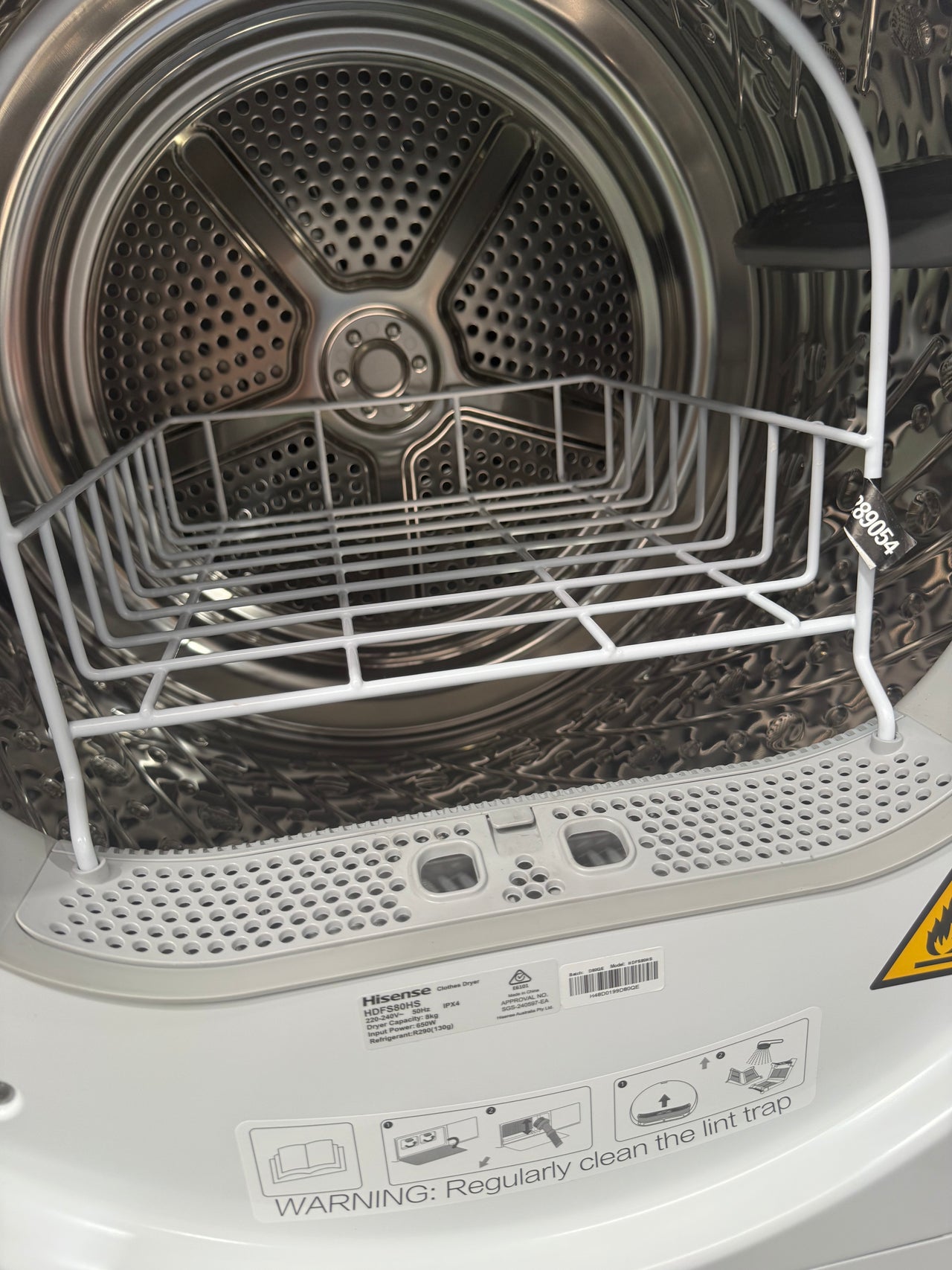 Factory second Hisense HDFS80HS 8 kg Series 3 Heat Pump Dryer – White