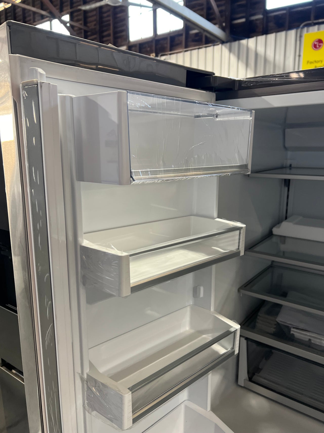 Transportation damaged FISHER & PAYKEL 538L QUAD DOOR REFRIGERATOR STAINLESS STEEL RF605QDVX2 - Second Hand Appliances Geebung