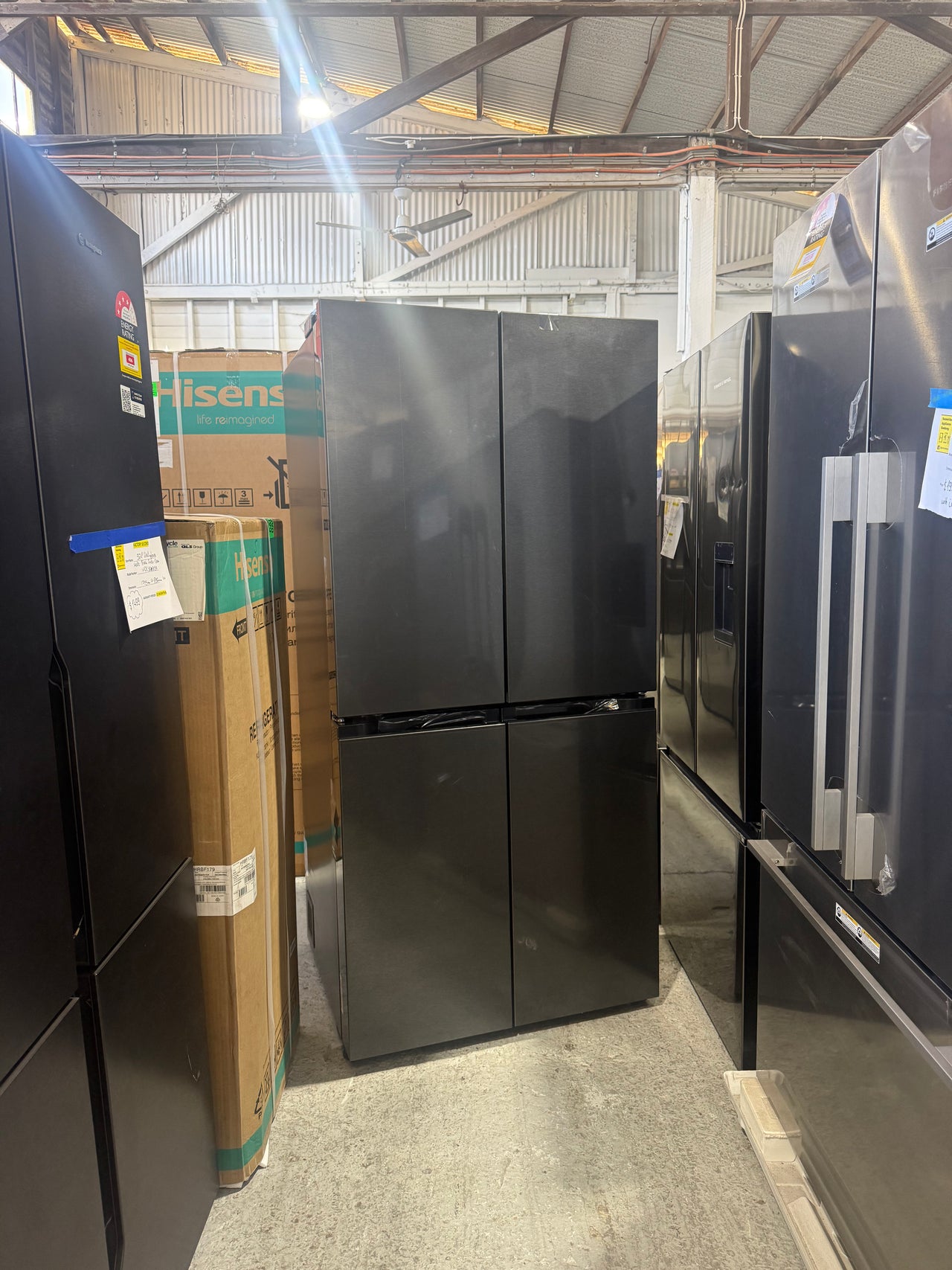 Transportation damaged LG 500L French Door Fridge – GF-B505MBL