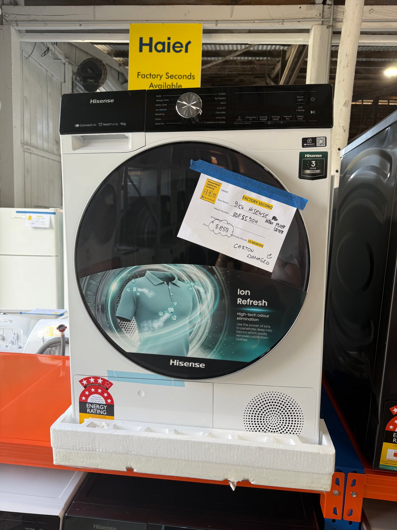 Transportation damaged Hisense HDF5S90H 9kg Series 5 Heat Pump Dryer