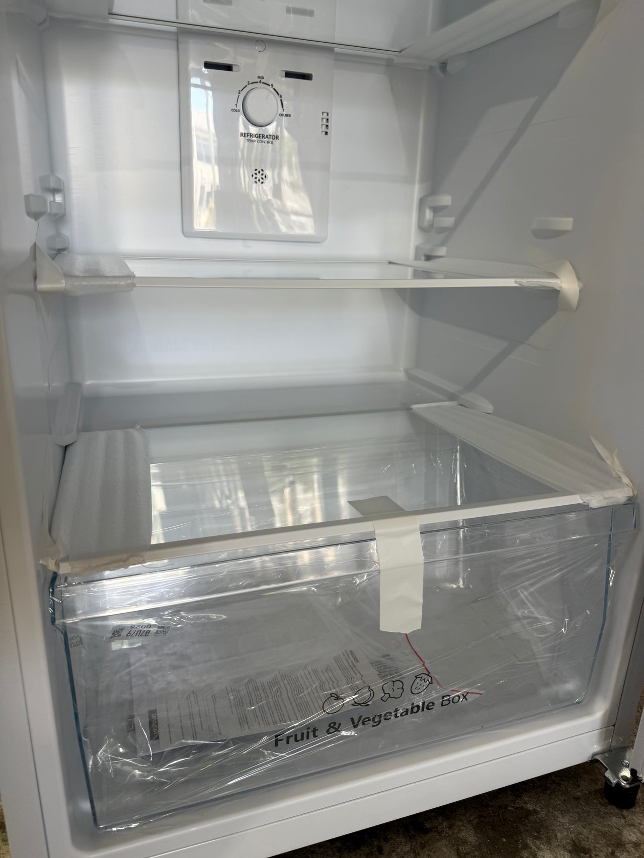 Transportation damaged Hisense HRTF206 205L Top Mount Refrigerator – White