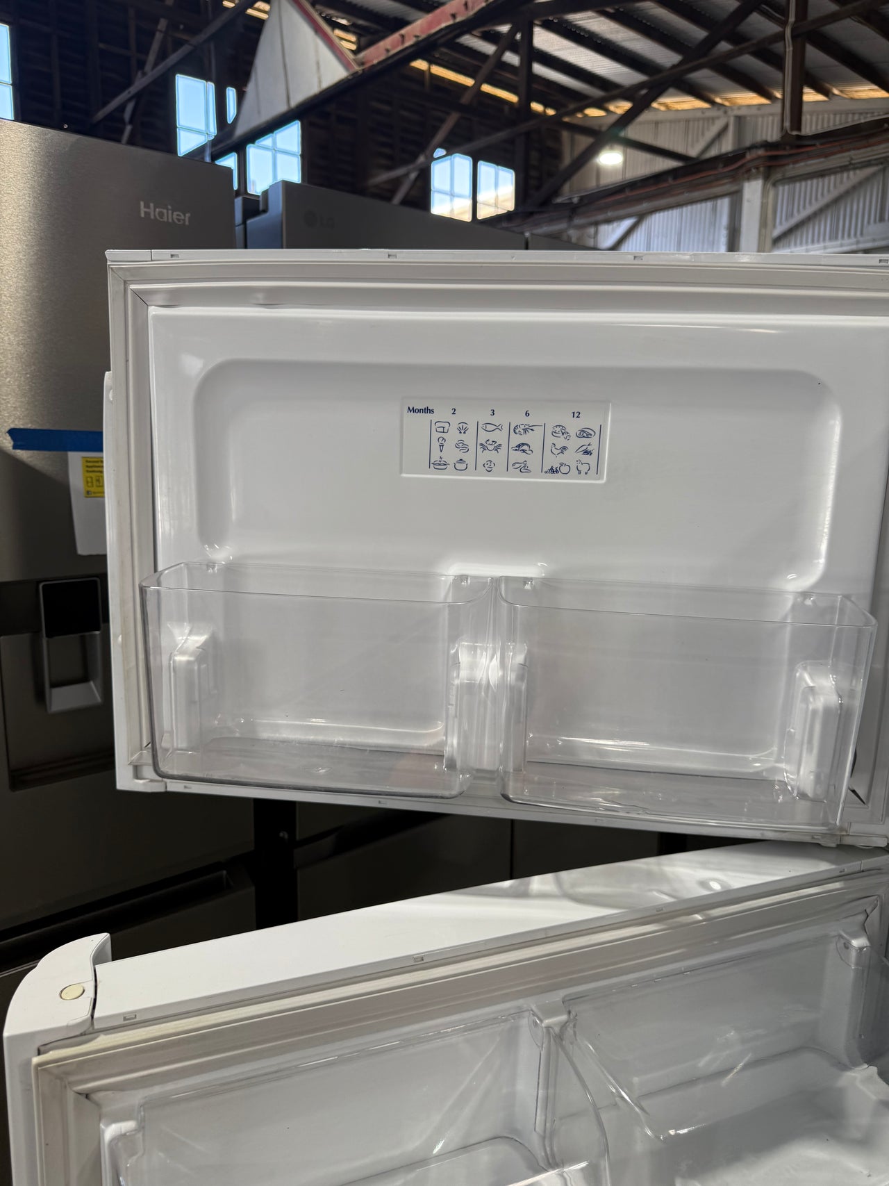 Second hand 380L Fisher&Paykel Fridge Freezer Model: E381T