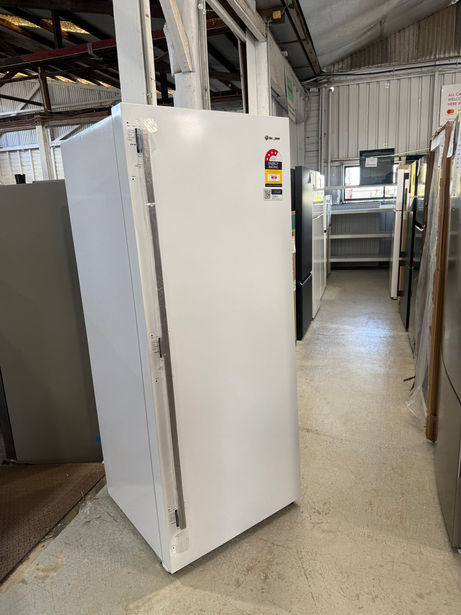 Factory second Westinghouse 466L Single Door Fridge – WRB5004WC