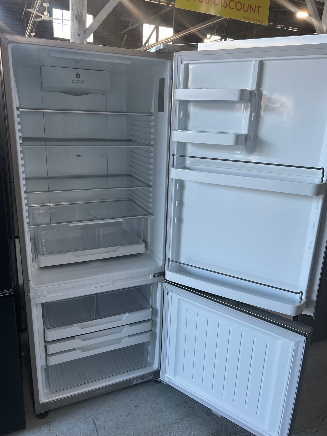 Second hand Fisher & Paykel E442BRXFDU4 442L Fridge with ice&water dispenser - Second Hand Appliances Geebung