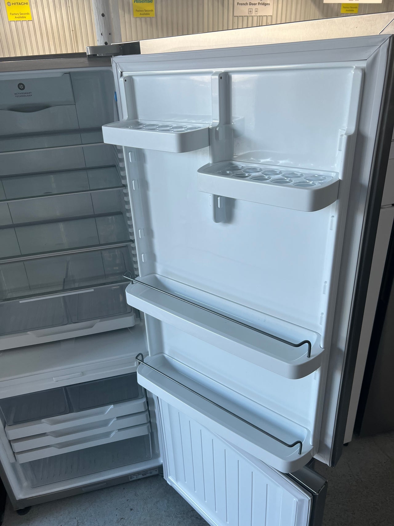 Second hand Fisher & Paykel E442BRXFDU4 442L Fridge with ice&water dispenser - Second Hand Appliances Geebung