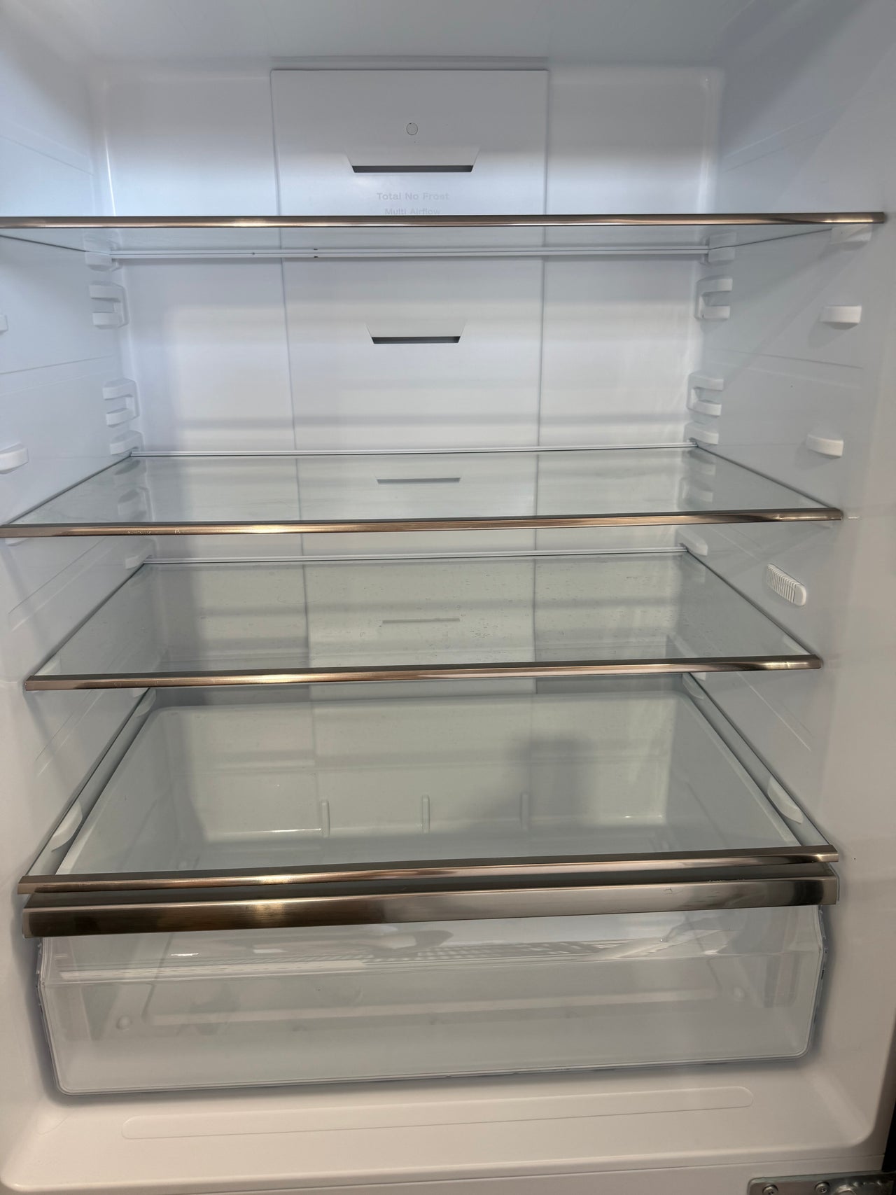 Factory second Hisense 483L PureFlat Bottom Mount Refrigerator HRBM483B