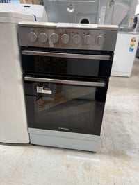Thumbnail for Factory second Westinghouse WFE512SC 54 cm Dual Fuel Freestanding Cooker – Stainless Steel