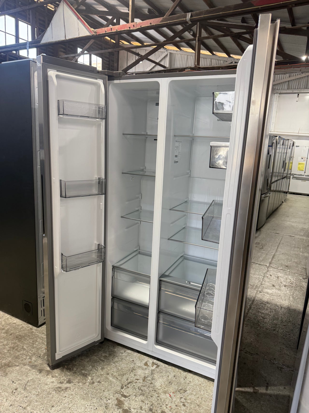 Factory second Hisense HRSBS540SW 541 L PureFlat Side-by-Side Refrigerator – Silver / Stainless Steel