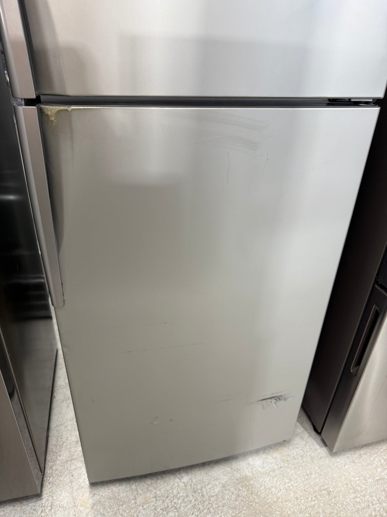 Second hand Westinghouse WTM4200 420L Fridge