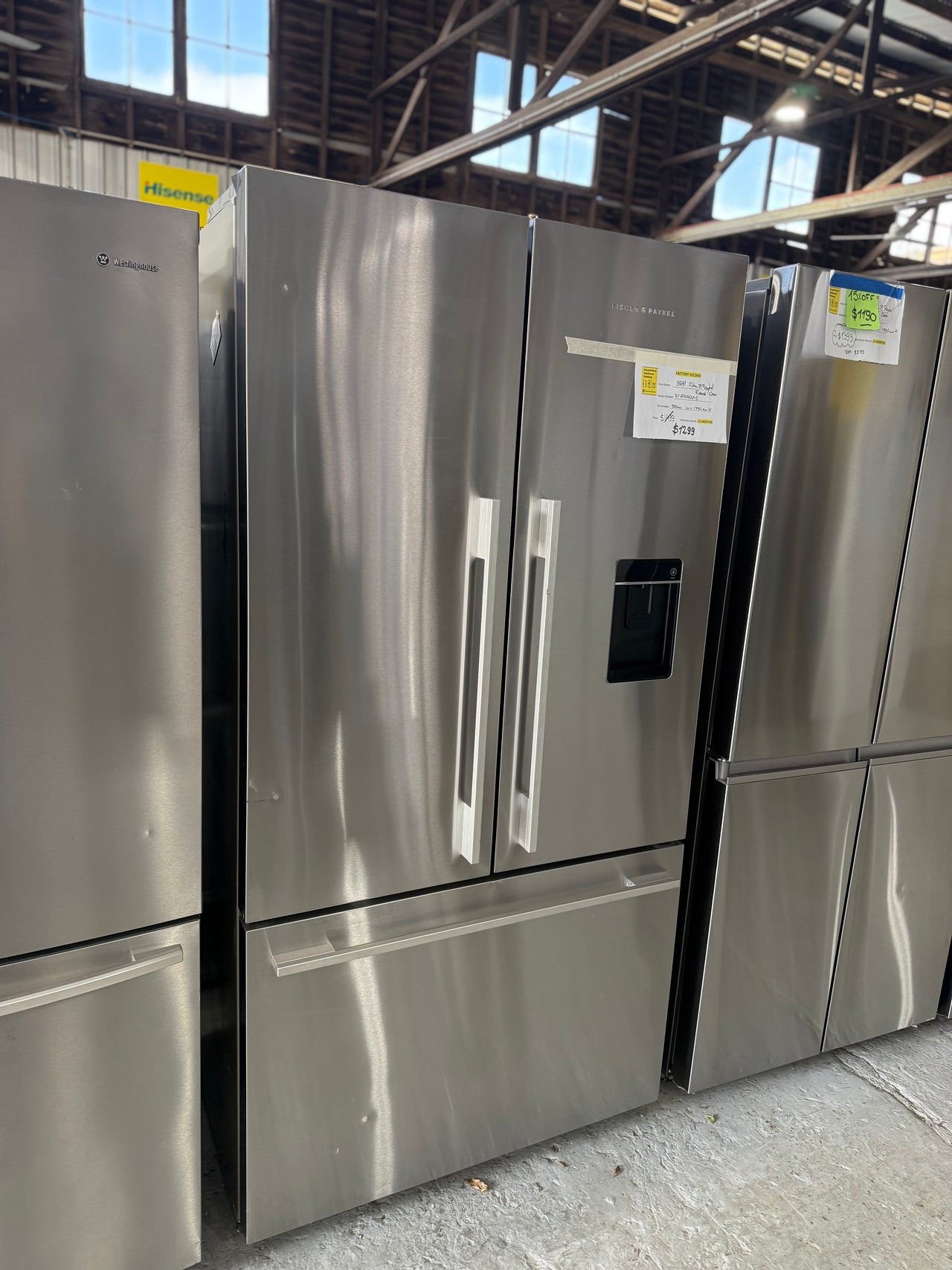Factory second Fisher & Paykel 569L ActiveSmart French Door Fridge Ice and Water Model: RF610ADUX5