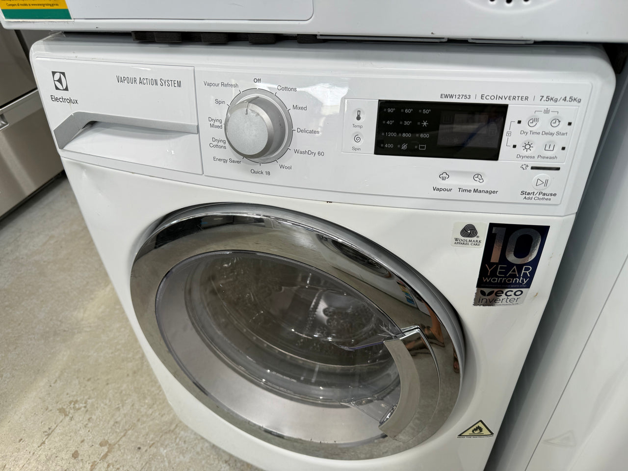 Second hand ELECTROLUX EWW12753 7.5KG / 4KG Washer Dryer Combo - Second Hand Appliances Geebung