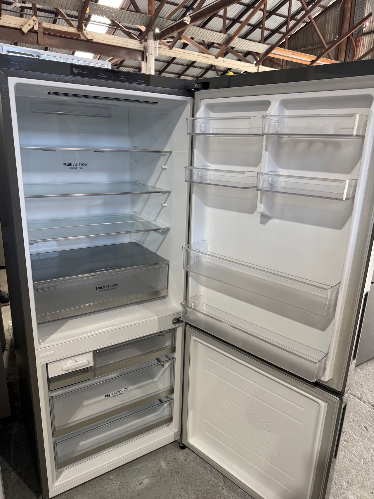 Factory second LG 420L Bottom Mount Refrigerator Model:GB-455PL