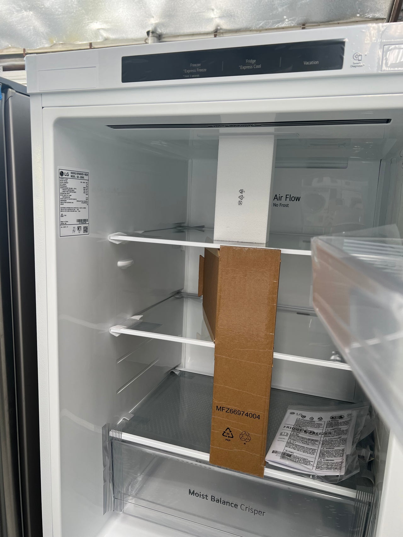 Transportation damaged LG 306L Bottom Mount Refrigerator GB-355WL - Second Hand Appliances Geebung