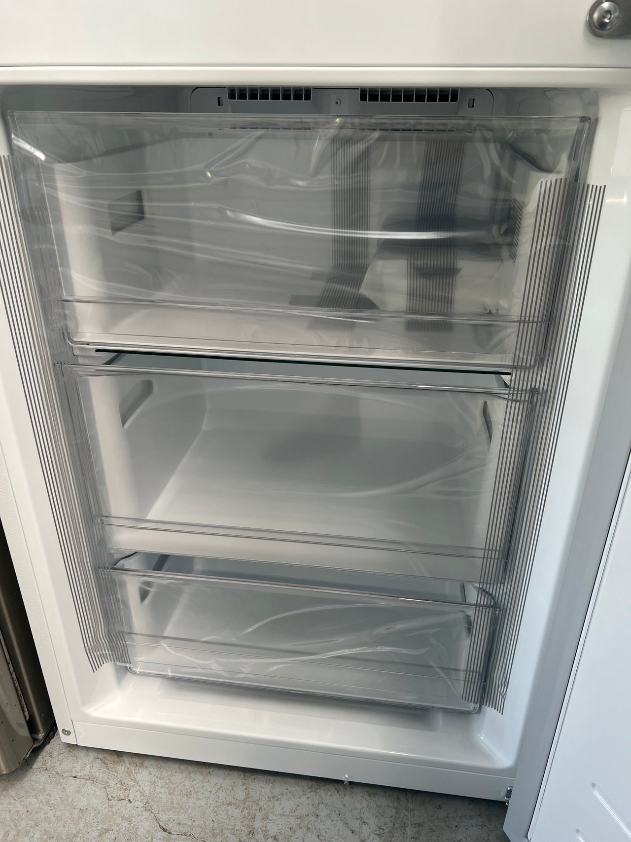 Transportation damaged LG 306L Bottom Mount Refrigerator GB-355WL - Second Hand Appliances Geebung