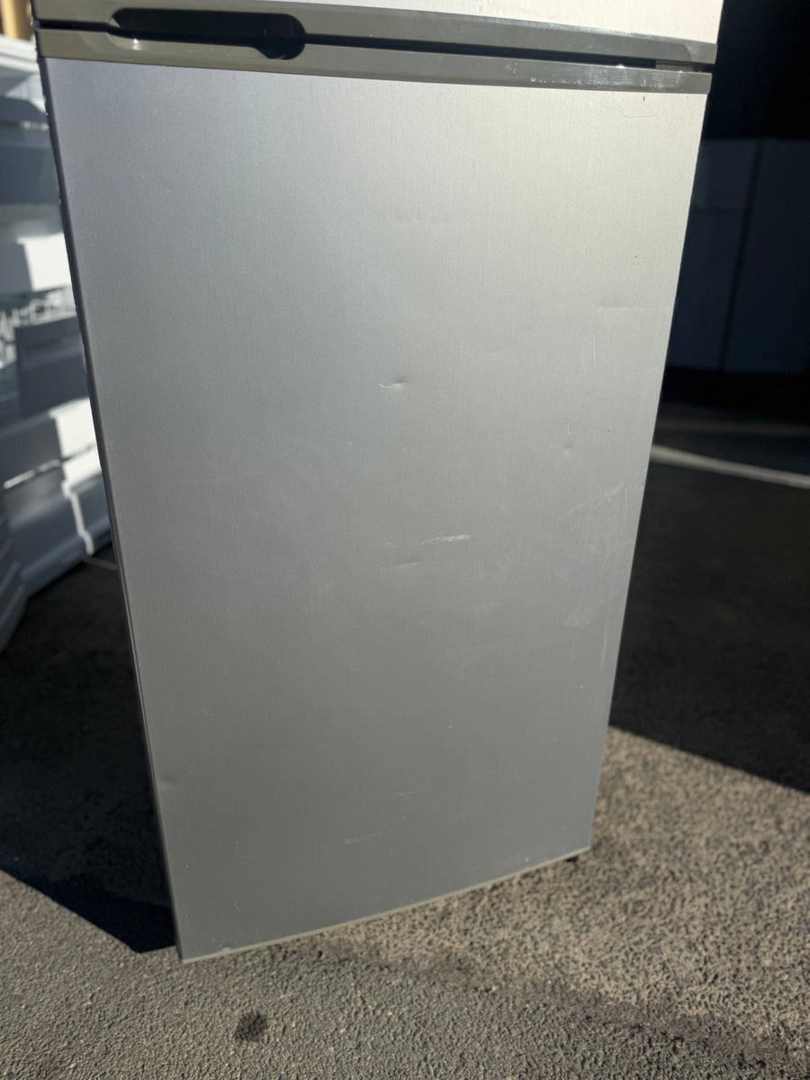 Second hand Simpson 390L Top Mount Fridge – STM3900MA