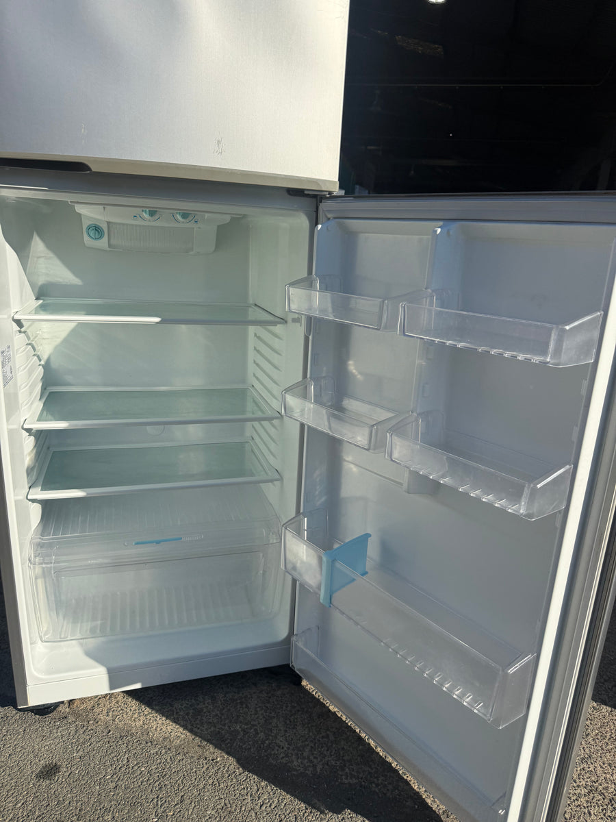 Second hand Simpson 390L Top Mount Fridge – STM3900MA