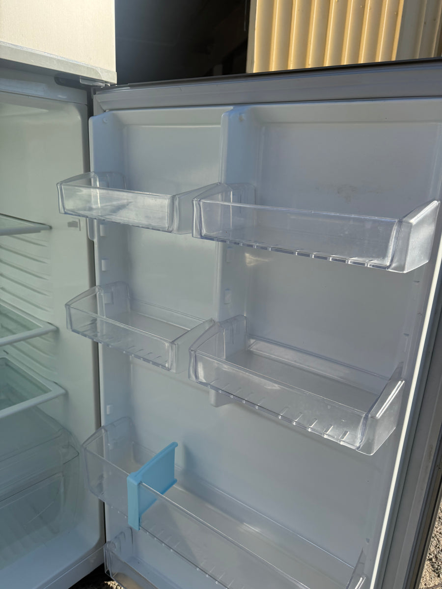 Second hand Simpson 390L Top Mount Fridge – STM3900MA