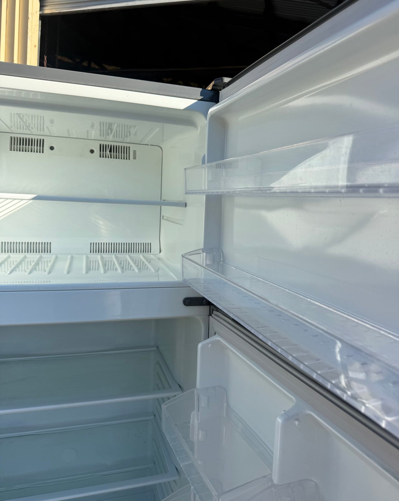 Second hand Simpson 390L Top Mount Fridge – STM3900MA
