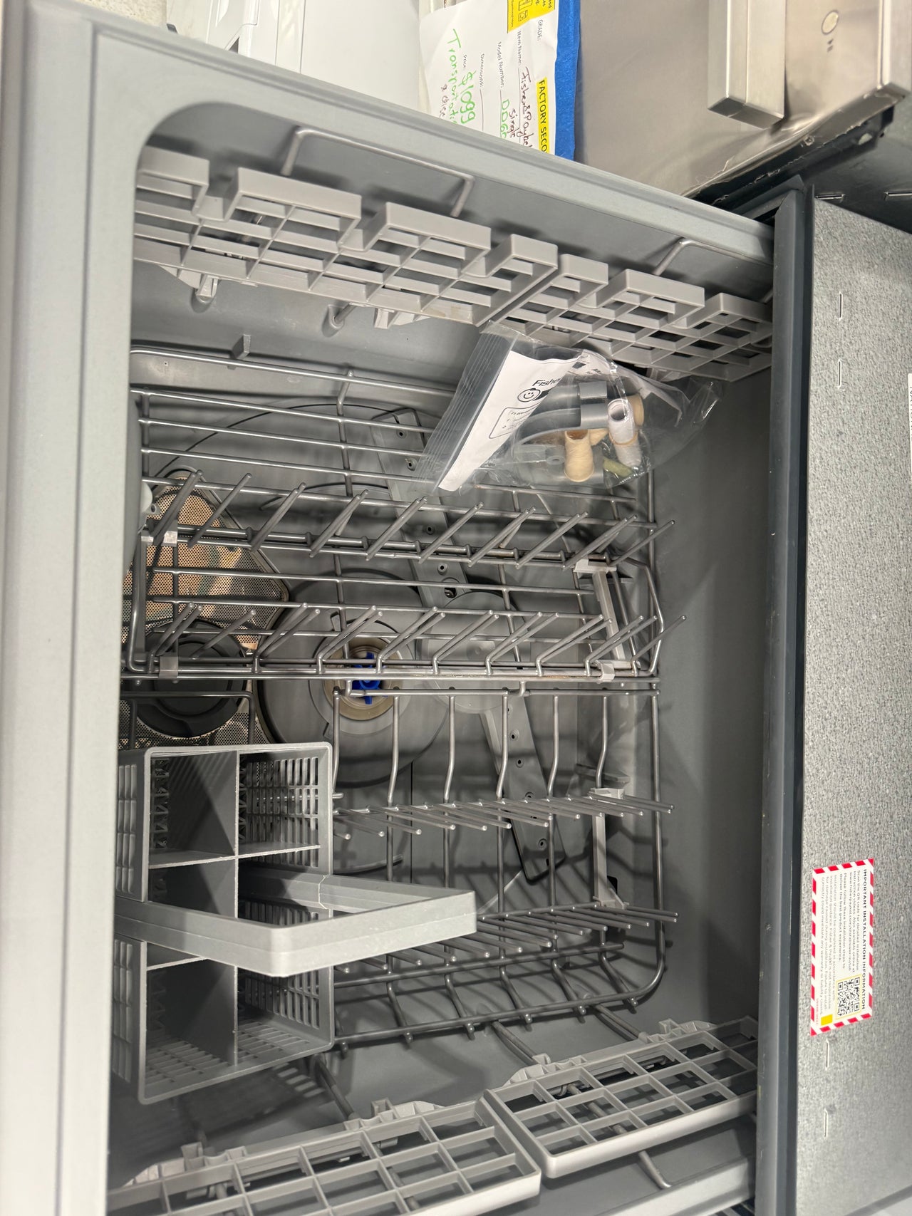 Factory second Fisher&Paykel DD60SCX9 Series 7, Contemporary Single DishDrawer™ Dishwasher