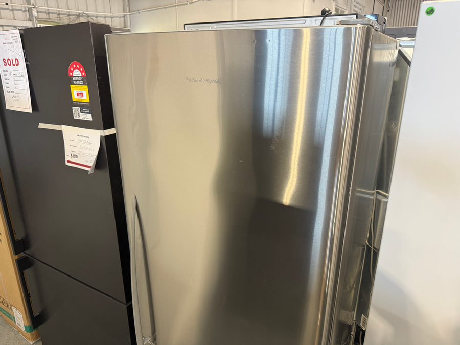 Second hand Fisher & Paykel 442L ActiveSmart™ Bottom Mount Fridge – Stainless Steel (E442B)