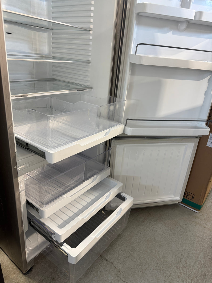 Second hand Fisher & Paykel 442L ActiveSmart™ Bottom Mount Fridge – Stainless Steel (E442B)