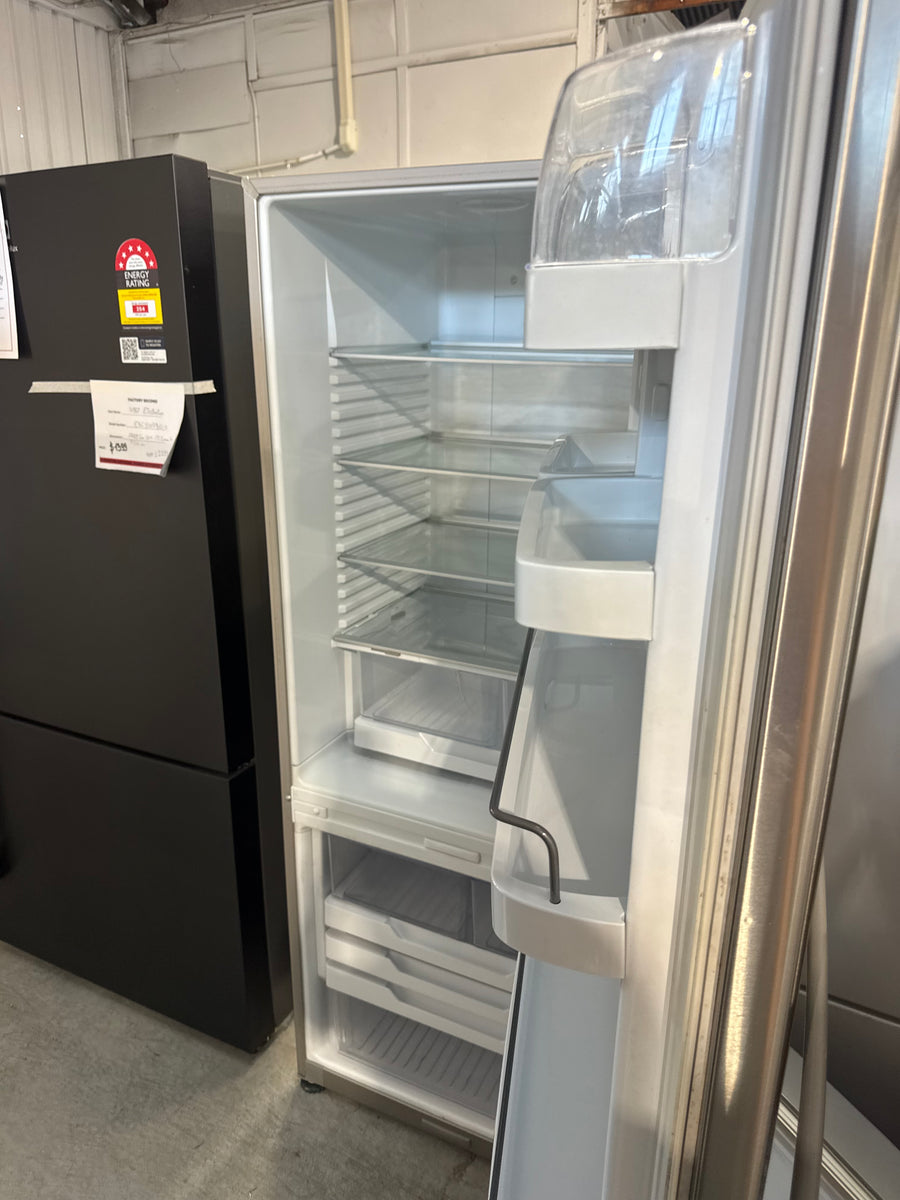 Second hand Fisher & Paykel 442L ActiveSmart™ Bottom Mount Fridge – Stainless Steel (E442B)
