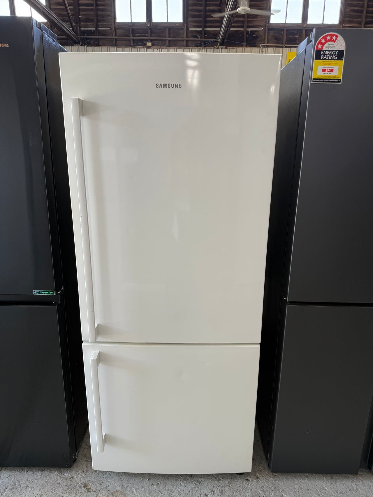 Second hand Samsung SRL457MW 458-liter bottom mount refrigerator