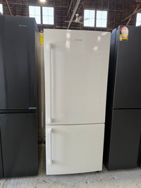 Thumbnail for Second hand Samsung SRL457MW 458-liter bottom mount refrigerator