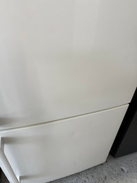 Thumbnail for Second hand Samsung SRL457MW 458-liter bottom mount refrigerator