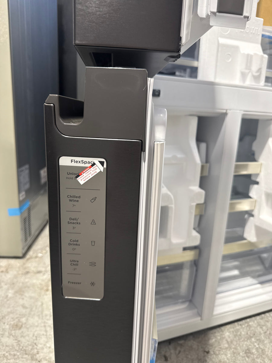 Transportation damaged Westinghouse 609L Quad Door Fridge – WQE6170BB