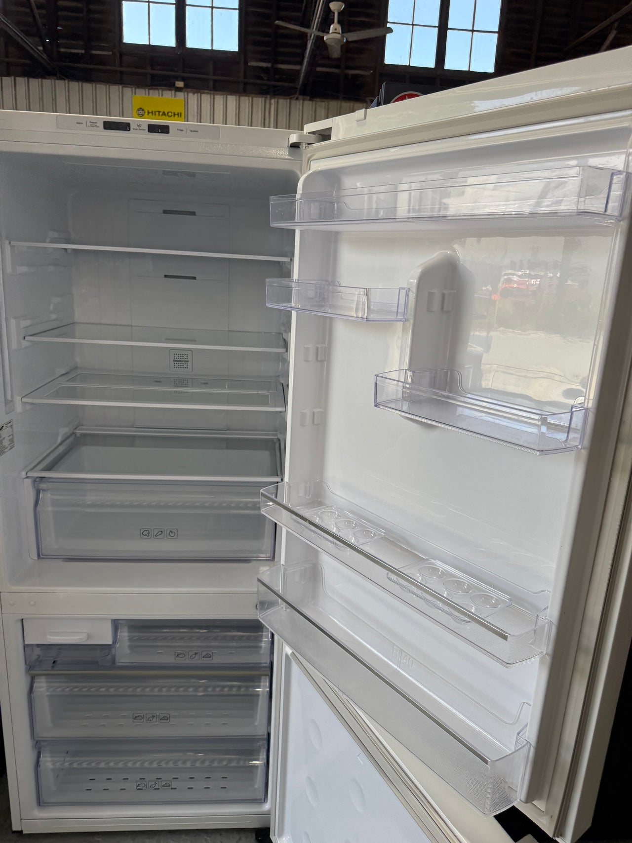 Second hand Samsung SRL457MW 458-liter bottom mount refrigerator