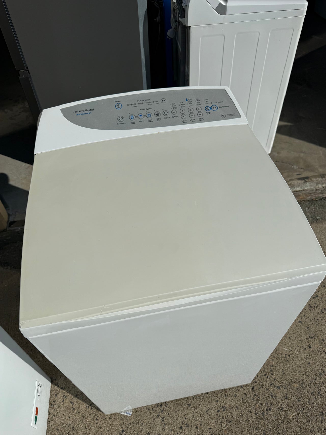 Second hand Fisher & Paykel 7kg Top Load Washing Machine WA70T60GW1