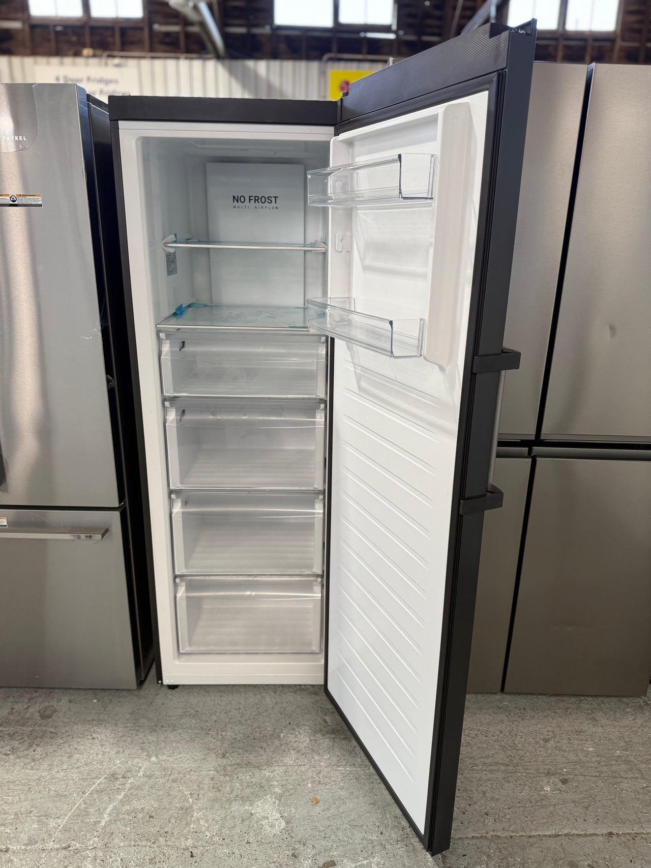 Factory second Haier HVF325DC is a versatile 285-liter vertical freezer