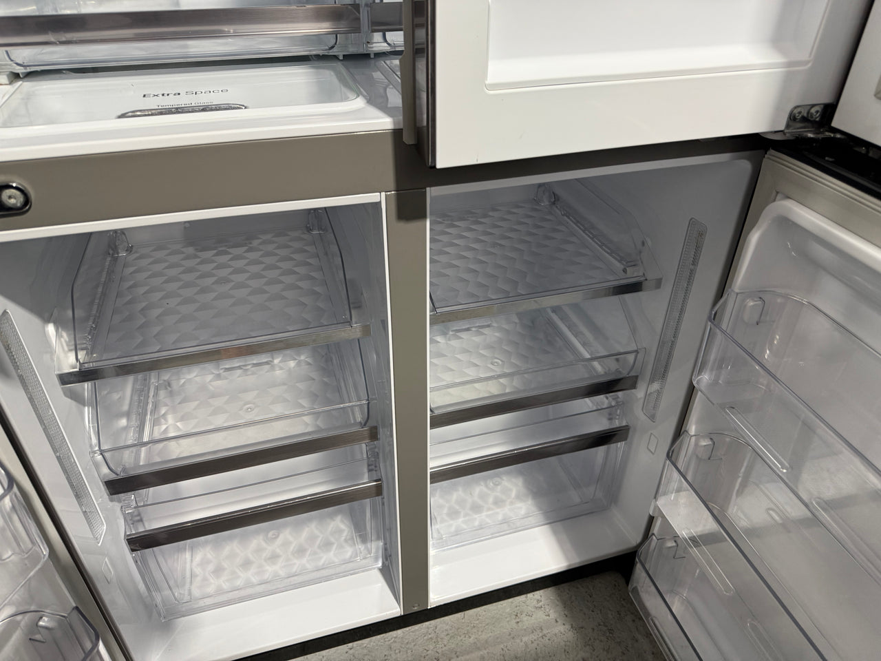 Second hand LG 708L InstaView French Door Fridge Model: GF-V708BSL - Second Hand Appliances Geebung