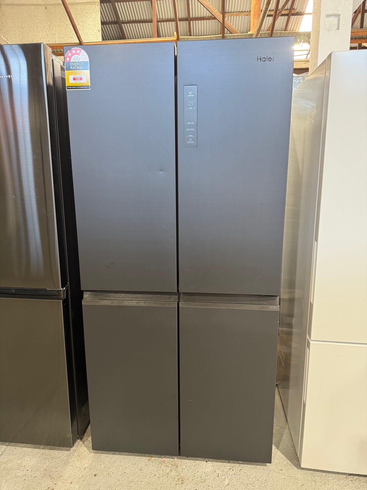 Factory second Haier HRF530YC is a 463-liter quad-door refrigerator