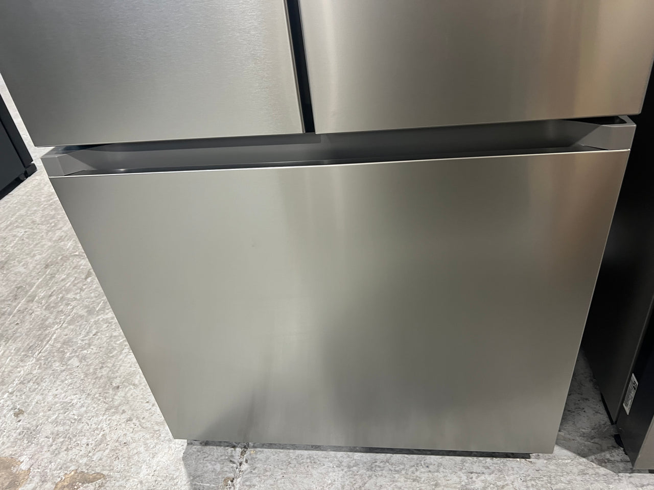 Transportation damaged Samsung 495L French Door Refrigerator  Model: SRF5300SD - Second Hand Appliances Geebung