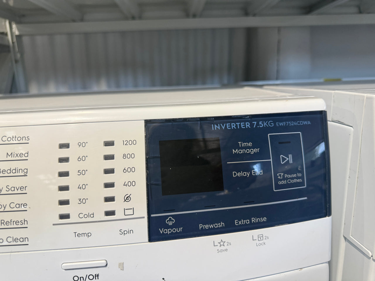 Second hand Electrolux 7.5 Kg Front Load Washing Machine EWF7524CDWA