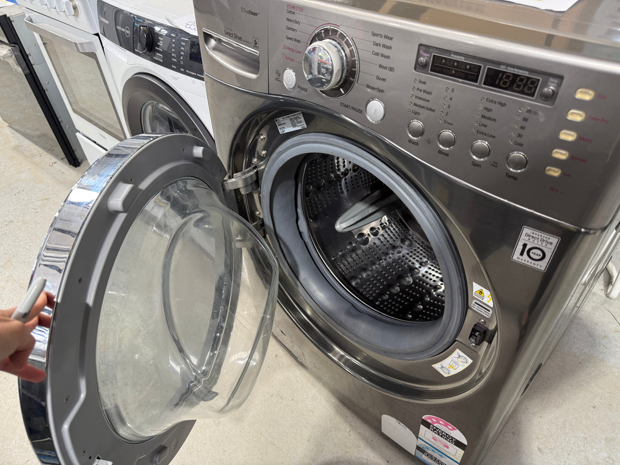 Second hand LG WD12595FD6 15kg/7.5kg Washer Dryer Combo