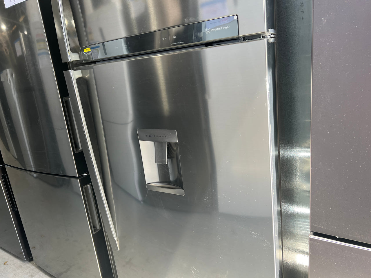 Factory second LG 471L Top Mount Fridge with Automatic Ice Maker Model: GT-L471PDC - Second Hand Appliances Geebung