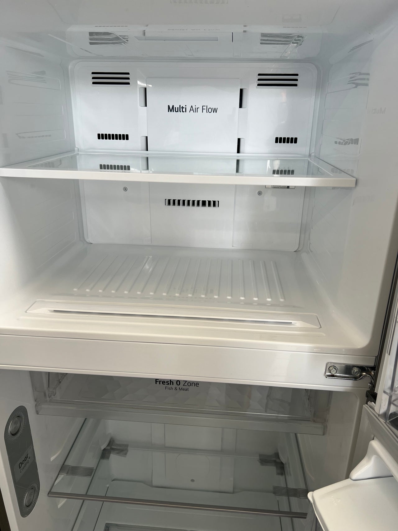 Factory second LG 471L Top Mount Fridge with Automatic Ice Maker Model: GT-L471PDC - Second Hand Appliances Geebung