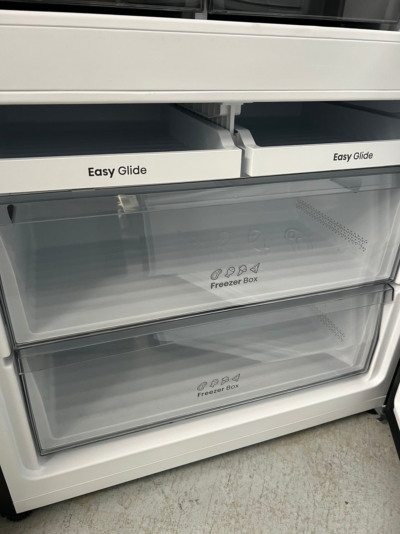 Factory second Hisense 503L Eco Vision Bottom Mount Fridge - Dark Stainless Steel HRBM503E - Second Hand Appliances Geebung